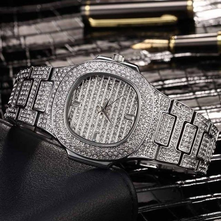 Iced Pate Case Watch (Silver)