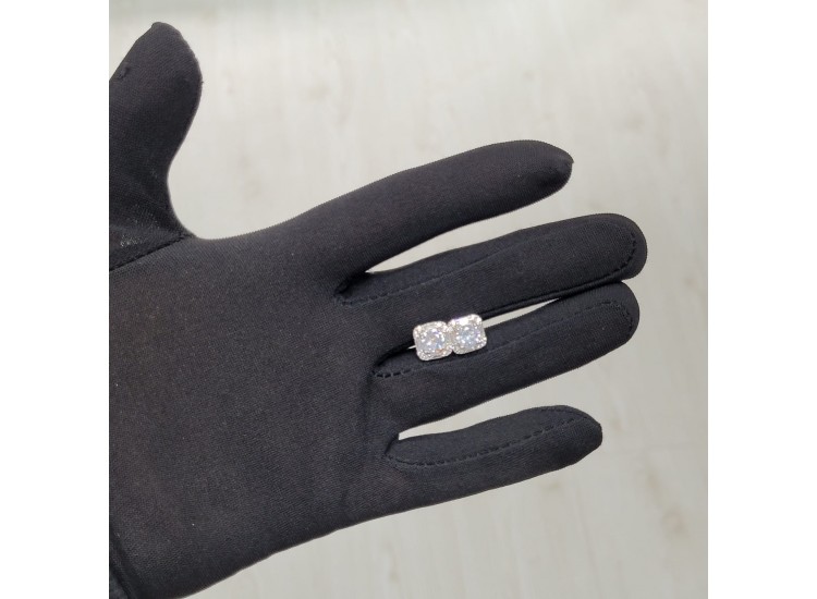 7mm Square Cut Richman Earring